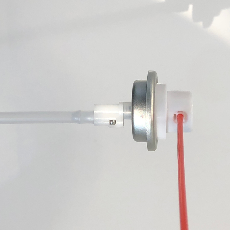Válvula de pulverización limpiadora de carburador de alto rendimiento para mantenimiento automotriz Solución de limpieza eficiente